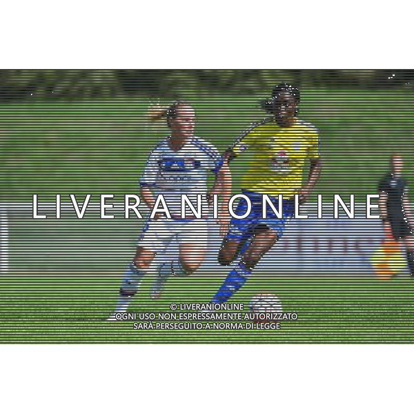 Amandine HENRY / Marlyse NGO NDOUMBOUK - 30.08.2015 - VGA Saint Maur / Lyon - 1eme journee de 1er Division feminine Photo : Dave Winter / Icon Sport /AGENZIA ALDO LIVERANI Sas - ITALY ONLY - EDITORIAL USE ONLY - calcio femminile