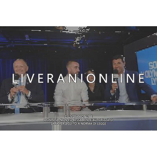 Jean Michel AULAS / Sergi DARDER / Hubert FOURNIER - 30.08.2015 - Presentation nouveau joueur de Lyon - Ligue 1 2015/2016 Photo : Jean Paul Thomas / Icon Sport AG ALDO LIVERANI SAS ONLY ITALY