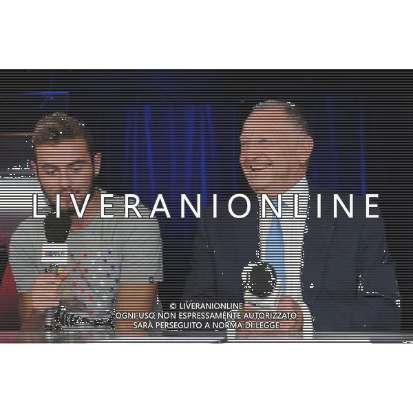 Lucas TOUSART / Jean Michel AULAS - 30.08.2015 - Presentation nouveau joueur de Lyon - Ligue 1 2015/2016 Photo : Jean Paul Thomas / Icon Sport *** Local Caption *** AG ALDO LIVERANI SAS ONLY ITALY *** Local Caption *** AG ALDO LIVERANI SAS ONLY ITALY
