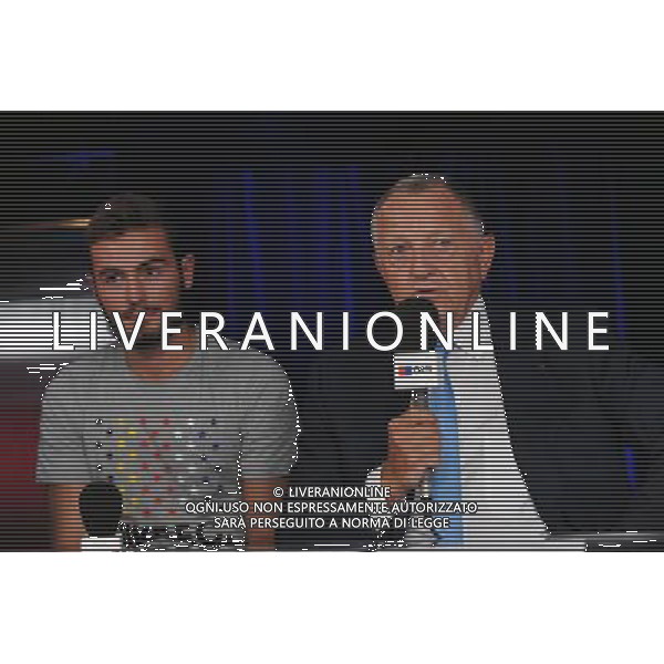 Lucas TOUSART / Jean Michel AULAS - 30.08.2015 - Presentation nouveau joueur de Lyon - Ligue 1 2015/2016 Photo : Jean Paul Thomas / Icon Sport *** Local Caption *** AG ALDO LIVERANI SAS ONLY ITALY *** Local Caption *** AG ALDO LIVERANI SAS ONLY ITALY
