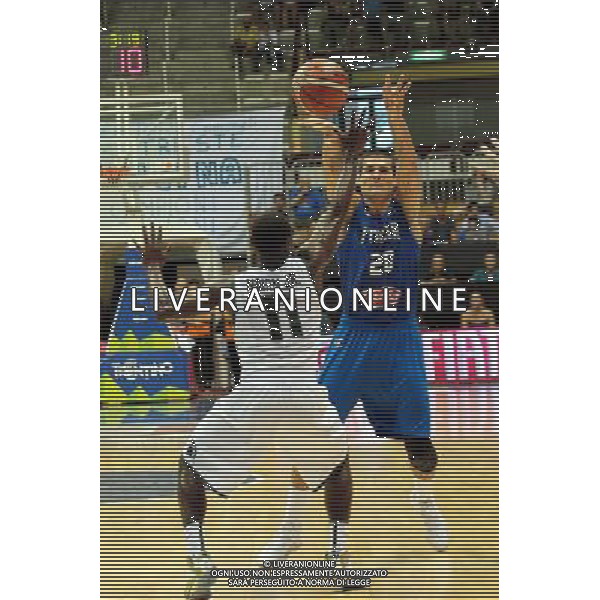 29-08-2015 TORNEO INTERNAZIONALE DI BASKET ITALIA MICHIGAN UNIVERSITY A TRIESTE NELLA FOTO ANDREA CINCIARINI FOTO PAOLA GARBUIO-AG ALDO LIVERANI SAS