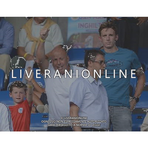 Qualificazioni ai Campionati Europei di Calcio UEFA Francia 2016 Gruppo E Serravalle (Repubblica di San Marino) - 05.09.2015 San Marino-Inghilterra Nella Foto:il figlio, il padre e il fratello di rooney in tribuna /Ph.Vitez-Ag. Aldo Liverani