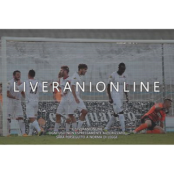 VIRTUS BASSANO-CREMONESE LEGA PRO 06-09-2015 NELLA FOTO ABBRACCI CREMONESE BRIGHENTI FOTO PAOLA GARBUIO-AG ALDO LIVERANI SAS