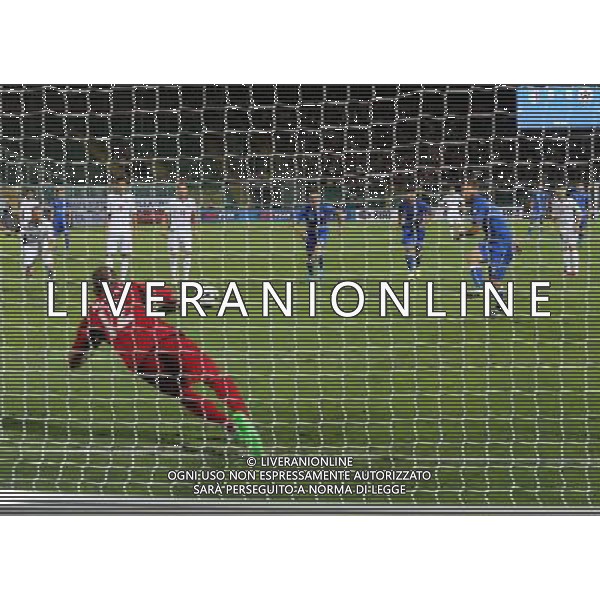 6-9-15 Palermo : italia - bulgaria Qualificazioni europei 2016 Nella foto: il calcio di rigore di de rossi 1-0 GIUSEPPE SERGI/AG ALDO LIVERANI SAS 