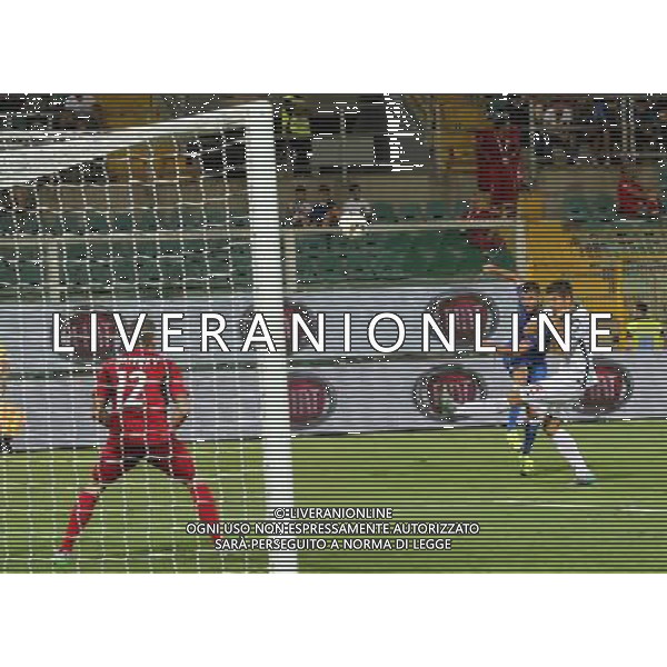 6-9-15 Palermo : italia - bulgaria Qualificazioni europei 2016 Nella foto: tiro di candreva di poco alto GIUSEPPE SERGI/AG ALDO LIVERANI SAS 