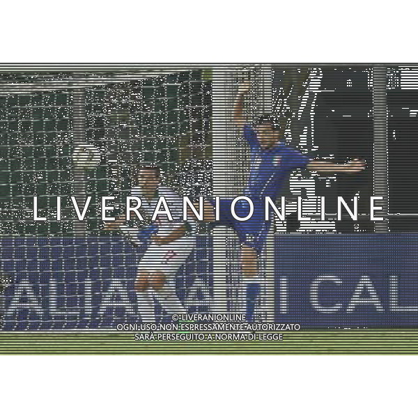 6-9-15 Palermo : italia - bulgaria Qualificazioni europei 2016 Nella foto: parolo anticipa milanov GIUSEPPE SERGI/AG ALDO LIVERANI SAS 