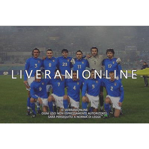 NAZIONALE ITALIANA CALCIO 2001/2002 NELLA FOTO FORMAZIONE ITALIA FOTOSERVIZIO ALDO LIVERANI