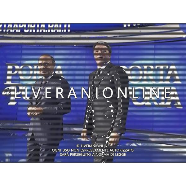 Roma - 07/09/2015 - Studi Rai Teulada - Trasmissione TV \' Porta a Porta \' - nella foto: Matteo Renzi con Bruno Vespa / Ph. Fabrizio Corradetti - Ag. Aldo Liverani sas