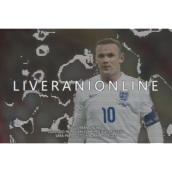 EnglandÕs Wayne Rooney Photographer Ashley Western/CameraSport International Football - UEFA EURO 2016 - UEFA European Championship Qualifying Group E - England v Switzerland - Tuesday 8th September 2015 - Wembley Stadium - London © CameraSport - 43 Linden Ave. Countesthorpe. Leicester. England. LE8 5PG - Tel: +44 (0) 116 277 4147 - admin@camerasport.com - www.camerasport.com AG ALDO LIVERANI SAS ONLY ITALY
