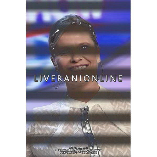 Roma - 09/09/2015 - Studio 9 Rai Studios - Trasmissione TV \' Tale e Quale Show \' - nella foto: Laura Freddi / Ph. Fabrizio Corradetti - Ag. Aldo Liverani sas