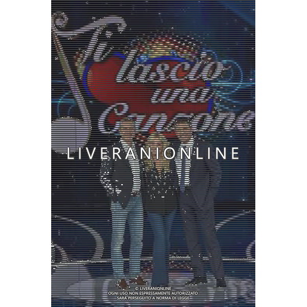 Roma - 10/09/2015 - Auditorium Rai - Presentazione trasmissione TV \' Ti lascio una canzone \' - nella foto: Massimiliano Pani Antonella Clerici e Fabrizio Frizzi / Ph. Fabrizio Corradetti - Ag. Aldo Liverani sas