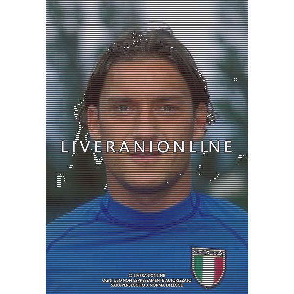NAZIONALE ITALIANA CALCIO 2001/2002 NELLA FOTO TOTTI FRANCESCO FOTOSERVIZIO ALDO LIVERANI