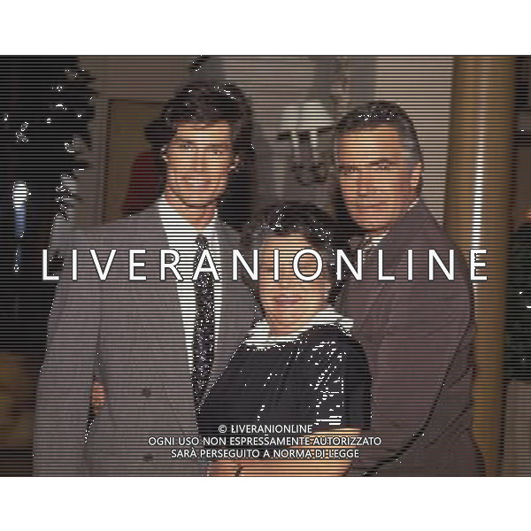 Beautiful (The Bold and the Beautiful) Serie TV - Soap opera Statunitense, in onda dal 1987 nella foto Ronn Moss (Ridge Forrester) con John McCook (Eric Forrester) ©Archivio Agenzia Aldo Liverani S.a.s.