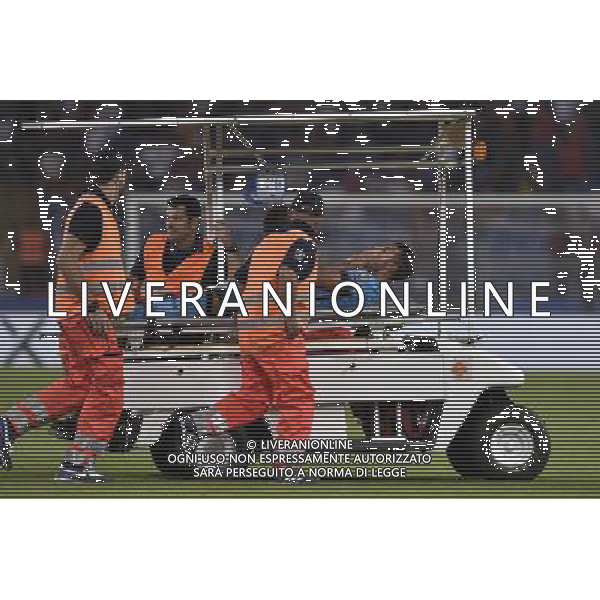 Roma - 16/09/2015 - Stadio Olimpico - Uefa Champions League 2015/2016 - Gruppo E - AS Roma vs Barcellona - nella foto: Rafinha esce infortunato / Ph Fabrizio Corradetti - Ag. Aldo Liverani sas 