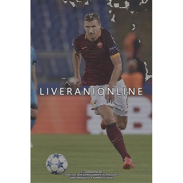 Roma - 16/09/2015 - Stadio Olimpico - Uefa Champions League 2015/2016 - Gruppo E - AS Roma vs Barcellona - nella foto: Edin Dzeko / Ph Fabrizio Corradetti - Ag. Aldo Liverani sas