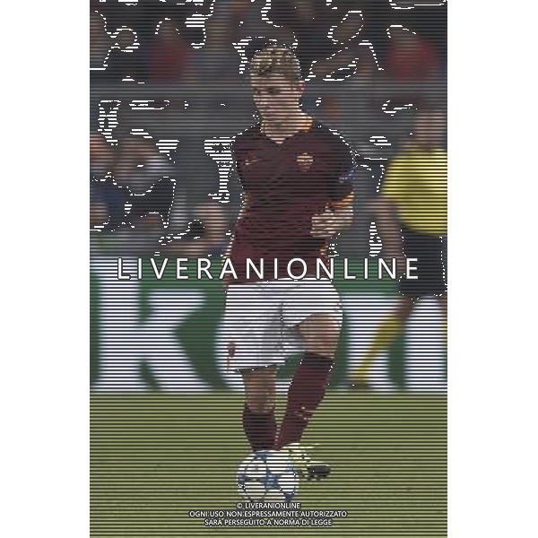 Roma - 16/09/2015 - Stadio Olimpico - Uefa Champions League 2015/2016 - Gruppo E - AS Roma vs Barcellona - nella foto: Lucas Digne / Ph Fabrizio Corradetti - Ag. Aldo Liverani sas