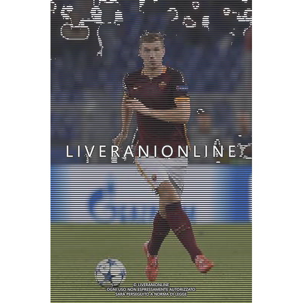 Roma - 16/09/2015 - Stadio Olimpico - Uefa Champions League 2015/2016 - Gruppo E - AS Roma vs Barcellona - nella foto: Edin Dzeko / Ph Fabrizio Corradetti - Ag. Aldo Liverani sas