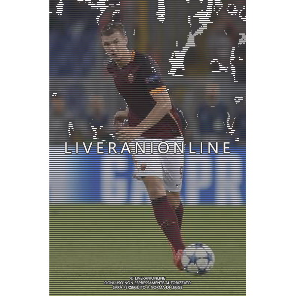 Roma - 16/09/2015 - Stadio Olimpico - Uefa Champions League 2015/2016 - Gruppo E - AS Roma vs Barcellona - nella foto: Edin Dzeko / Ph Fabrizio Corradetti - Ag. Aldo Liverani sas