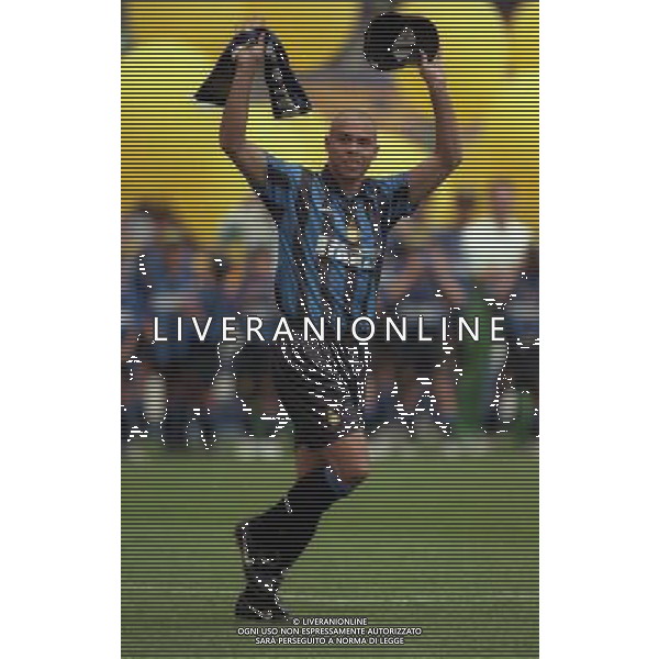 1997 PRESENTAZIONE DI RONALDO INTER NELLA FOTO Ronaldo Luís Nazário de Lima AG ALDO LIVERANI SAS