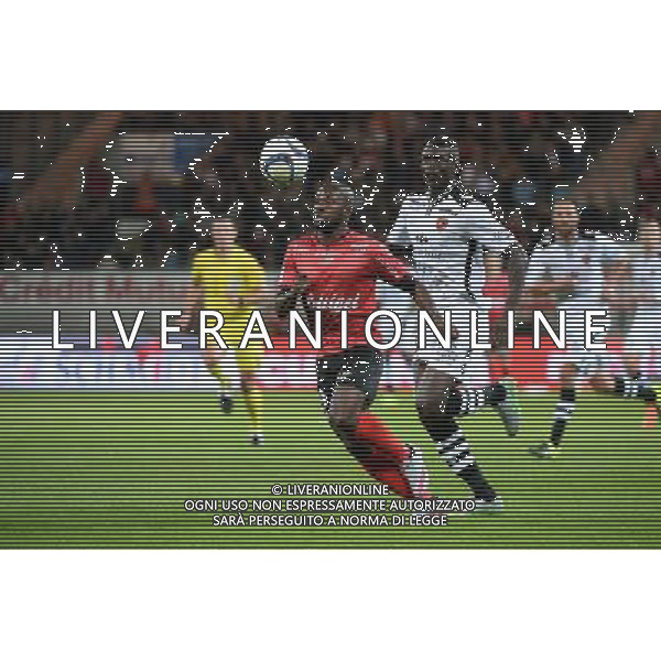 Kader MANGANE / Yannis SALIBUR - 19.09.2015 - Guingamp / Gazelec Ajaccio - 6eme journee Ligue 1 Photo : Nolwenn Le Gouic / Icon Sport AG ALDO LIVERANI SAS ONLY ITALY