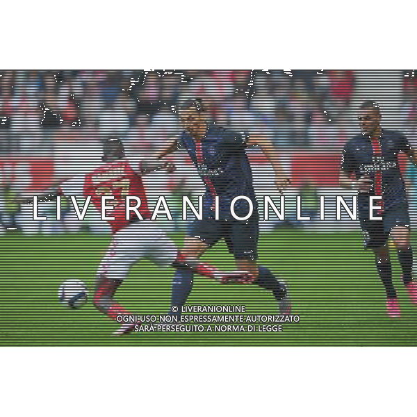 Zlatan Ibrahimovic / Hamari Traore - 19.09.2015 - Reims / PSG - 6eme journee de Ligue 1 Photo : Andre Ferreira / Icon Sport AG ALDO LIVERANI SAS ONLY ITALY