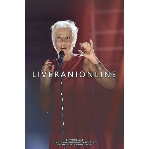 Roma - 18/09/2015 - Studi Rai Studios - Trasmissione TV \' Tale e Quale Show \' - nella foto: Laura Freddi interpreta Malika Ayane / Ph. Fabrizio Corradetti - Ag. Aldo Liverani sas