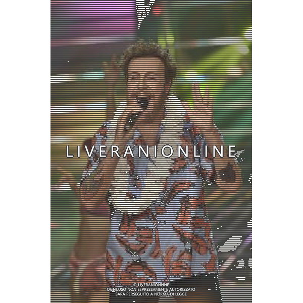 Roma - 18/09/2015 - Studi Rai Studios - Trasmissione TV \' Tale e Quale Show \' - nella foto: Massimo Lopez interpreta Jovanotti / Ph. Fabrizio Corradetti - Ag. Aldo Liverani sas