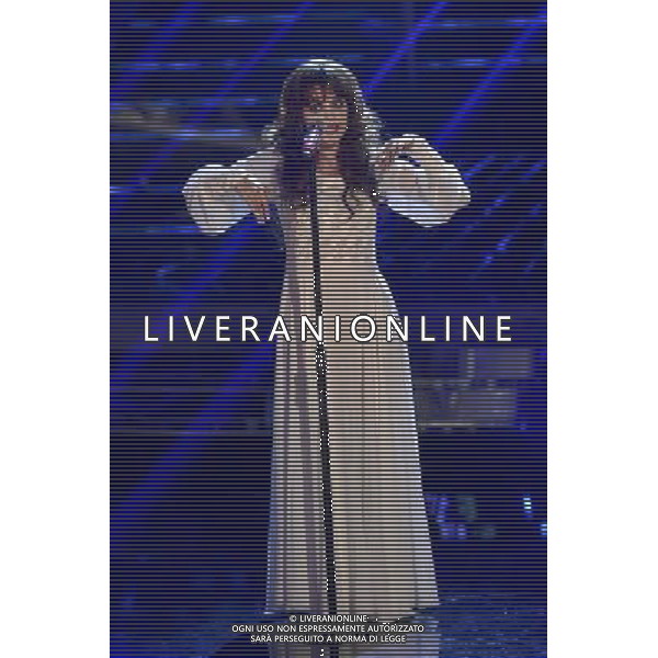 Roma - 18/09/2015 - Studi Rai Studios - Trasmissione TV \' Tale e Quale Show \' - nella foto: Cosima Coppola interpreta Kate Bush / Ph. Fabrizio Corradetti - Ag. Aldo Liverani sas