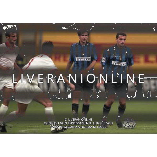 23-09-1997 INTER FOGGIA COPPA ITALIA NELLA FOTO ZE ELIAS-NICOLA BERTI AG ALDO LIVERANI SAS