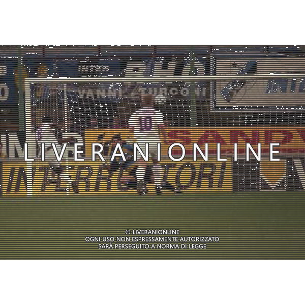 18-03-1997 QUARTI DI FINALE COPPA UEFA INTER ANDERLECHT NELLA FOTO RIGORE ANDERLECHT AG ALDO LIVERANI SAS