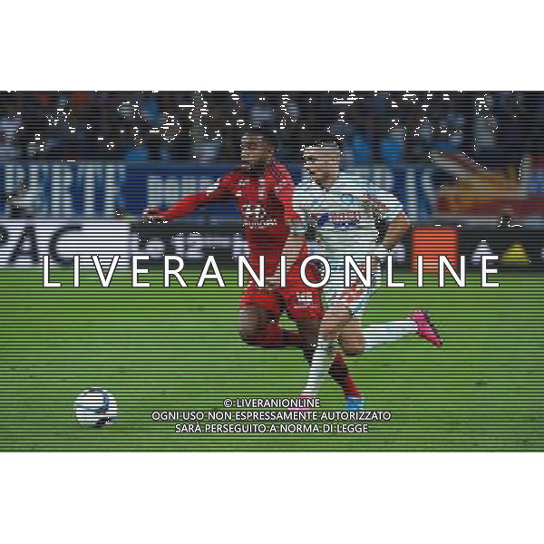 Alexandre LACAZETTE / Remy CABELLA - 20.09.2015 - Marseille / Lyon - 6eme journee de Ligue 1 Photo : Gaston Petrelli / Icon Sport AG ALDO LIVERANI SAS ONLY ITALY