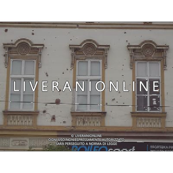 OSJEK CROAZIA 2015 NELLA FOTO PANORAMICA DELLA CITTA DI OSJEKS CON VISIBILI SUI MURI DELLE CASE ANCORA I SEGNI DELLA GUERRA CON LA SERBIA AG ALDO LIVERANI SAS