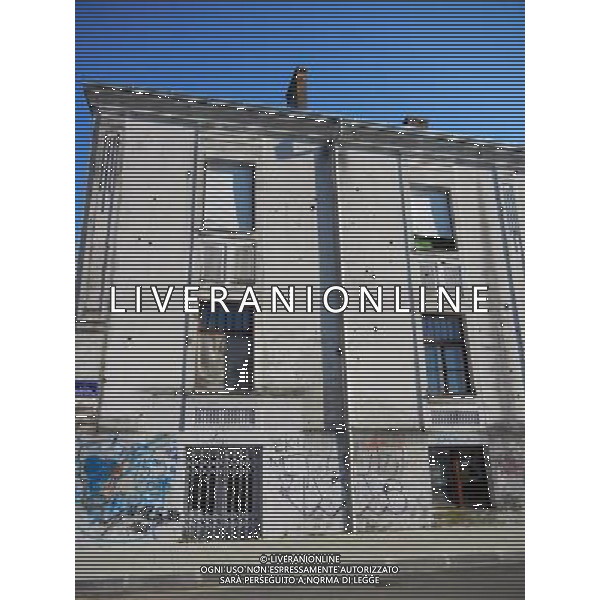 OSJEK CROAZIA 2015 NELLA FOTO PANORAMICA DELLA CITTA DI OSJEK CON VISIBILI SUI MURI DELLE CASE ANCORA I SEGNI DELLA GUERRA CON LA SERBIA AG ALDO LIVERANI SAS