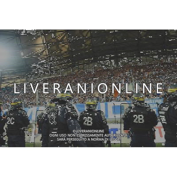 Illustration CRS / Supporters Marseille - 20.09.2015 - Marseille / Lyon - 6eme journee de Ligue 1 Photo : Alexandre Dimou / Icon Sport AG ALDO LIVERANI SAS ONLY ITALY