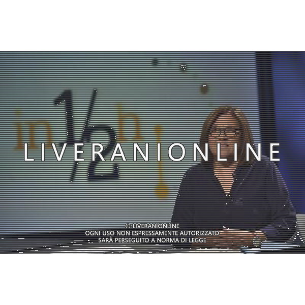 Roma - 20/09/2015 - Studi Rai Teulada - Trasmissione TV \' In Mezzora \' - nella foto: Lucia Annunziata / Ph. Fabrizio Corradetti - Ag. Aldo Liverani sas /Agenzia Aldo Liverani S.a.s.