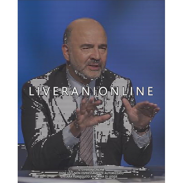 Roma - 20/09/2015 - Studi Rai Teulada - Trasmissione TV \' In Mezzora \' - nella foto: Pierre Moscovici commissario europeo per gli affari economici e monetari / Ph. Fabrizio Corradetti - Ag. Aldo Liverani sas /Agenzia Aldo Liverani S.a.s.