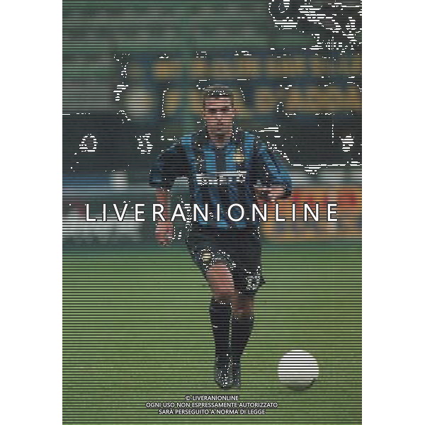 11-11-1998 INTER CASTEL DI SANGRO COPPA ITALIA NELLA FOTO ZE ELIAS AG ALDO LIVERANI SAS