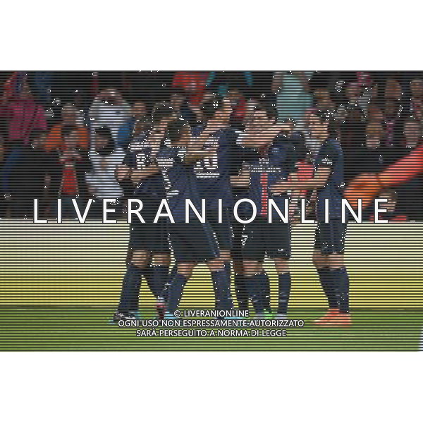 Joie Javier PASTORE / Edinson CAVANI - 22.09.2015 - PSG / Guingamp - 7eme journee Ligue 1 Photo : Nolwenn Le Gouic / Icon Sport /AGENZIA ALDO LIVERANI Sas - ITALY ONLY - EDITORIAL USE ONLY