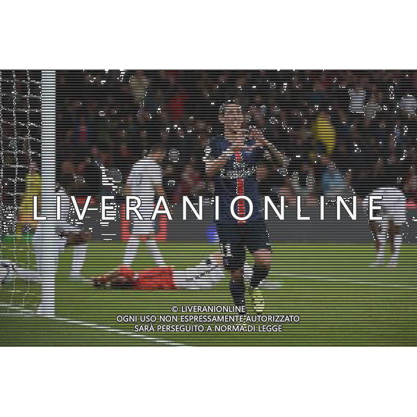 joie Angel DI MARIA - 22.09.2015 - PSG / Guingamp - 7eme journee Ligue 1 Photo : Nolwenn Le Gouic / Icon Sport /AGENZIA ALDO LIVERANI Sas - ITALY ONLY - EDITORIAL USE ONLY