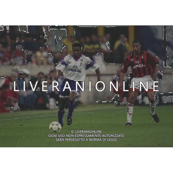 MILANO 25-08-1996 SUPERCOPPA ITALIANA MILAN FIORENTINA NELLA FOTO LUIS OLIVEIRA AG ALDO LIVERANI SAS