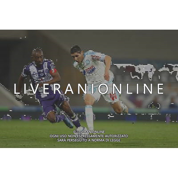 Jean Daniel Akpa Akpro / Abdelaziz Barrada - 23.09.2015 - Toulouse / Marseille - 7eme journee de Ligue 1 Photo : Manuel Blondeau / Icon Sport /AGENZIA ALDO LIVERANI Sas - ITALY ONLY - EDITORIAL USE ONLY