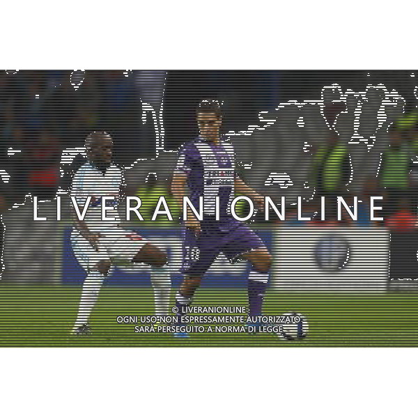 Wissam Ben Yedder / Lassana Diarra - 23.09.2015 - Toulouse / Marseille - 7eme journee de Ligue 1 Photo : Manuel Blondeau / Icon Sport /AGENZIA ALDO LIVERANI Sas - ITALY ONLY - EDITORIAL USE ONLY