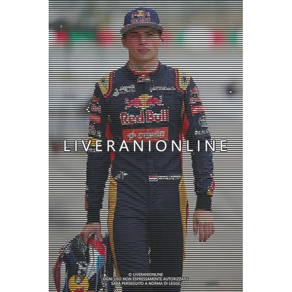 Max Verstappen (NLD) Scuderia Toro Rosso. 26.09.2015. Formula 1 World Championship, Rd 14, Japanese Grand Prix, Suzuka, Japan, Qualifying Day. AG ALDO LIVERANI SAS ONLY ITALY