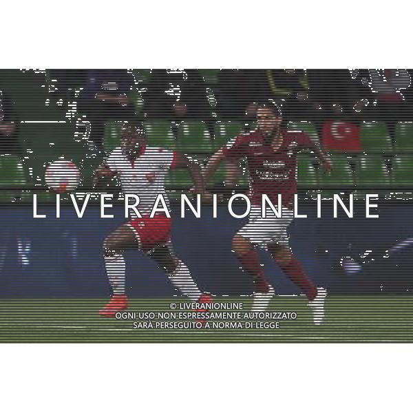 Fabien TCHENKOUA / Tiago DAMIL GOMES - 25.09.2015 - Metz / Nimes - 9eme journee de Ligue 2 Photo : Fred Marvaux / Icon Sport AG ALDO LIVERANI SAS ONLY ITALY
