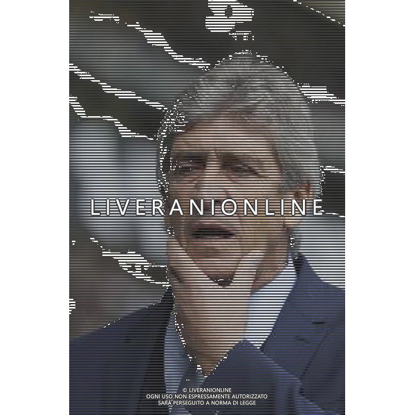 Manchester City manager Manuel Pellegrini looking concerned Photographer Craig Mercer/CameraSport Football - Barclays Premiership - Tottenham Hotspur v Manchester City - Saturday 26th September 2015 - White Hart Lane - London © CameraSport - 43 Linden Ave. Countesthorpe. Leicester. England. LE8 5PG - Tel: +44 (0) 116 277 4147 - admin@camerasport.com - www.camerasport.com AG ALDO LIVERANI SAS ONLY ITALY