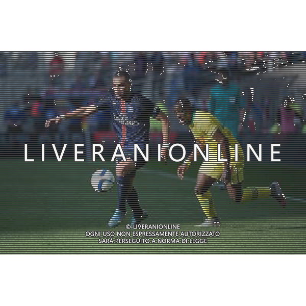 Layvin KURZAWA / Jules ILOKI - 26.09.2015 - Nantes / PSG - 8eme journee Ligue 1 Photo : Nolwenn Le Gouic / Icon Sport AG ALDO LIVERANI SAS ONLY ITALY