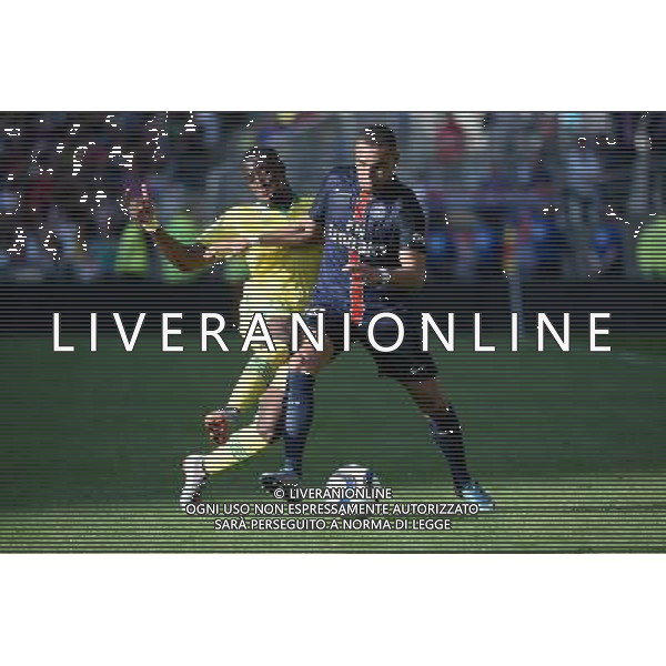 Layvin KURZAWA / Jules ILOKI - 26.09.2015 - Nantes / PSG - 8eme journee Ligue 1 Photo : Nolwenn Le Gouic / Icon Sport AG ALDO LIVERANI SAS ONLY ITALY