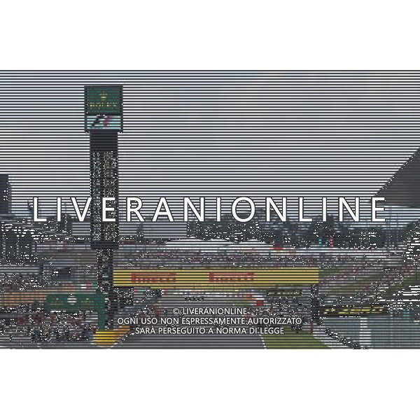 The grid before the start of the race. 27.09.2015. Formula 1 World Championship, Rd 14, Japanese Grand Prix, Suzuka, Japan, Race Day. AG ALDO LIVERANI SAS ONLY ITALY
