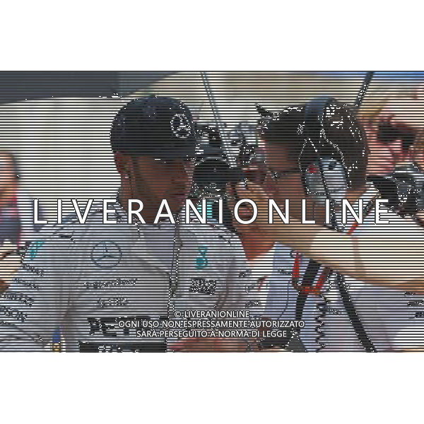Lewis Hamilton (GBR) Mercedes AMG F1 on the grid. 27.09.2015. Formula 1 World Championship, Rd 14, Japanese Grand Prix, Suzuka, Japan, Race Day. AG ALDO LIVERANI SAS ONLY ITALY