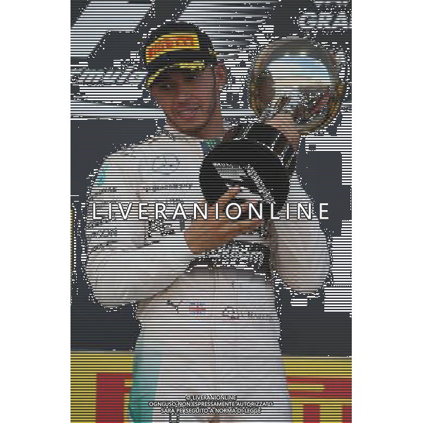 1st place Lewis Hamilton (GBR) Mercedes AMG F1. 27.09.2015. Formula 1 World Championship, Rd 14, Japanese Grand Prix, Suzuka, Japan, Race Day. AG ALDO LIVERANI SAS ONLY ITALY